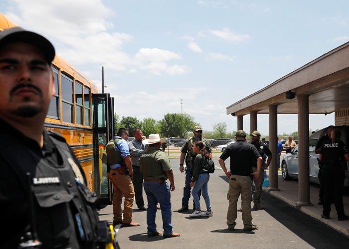 Se acaba el curso escolar por tiroteo en Texas