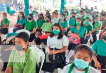 Actividad para promover el reciclaje en colegio público de Tipitapa