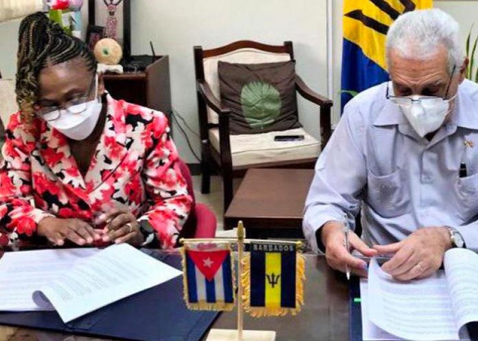 Firman acuerdo de cooperación entre Barbados y Cuba 