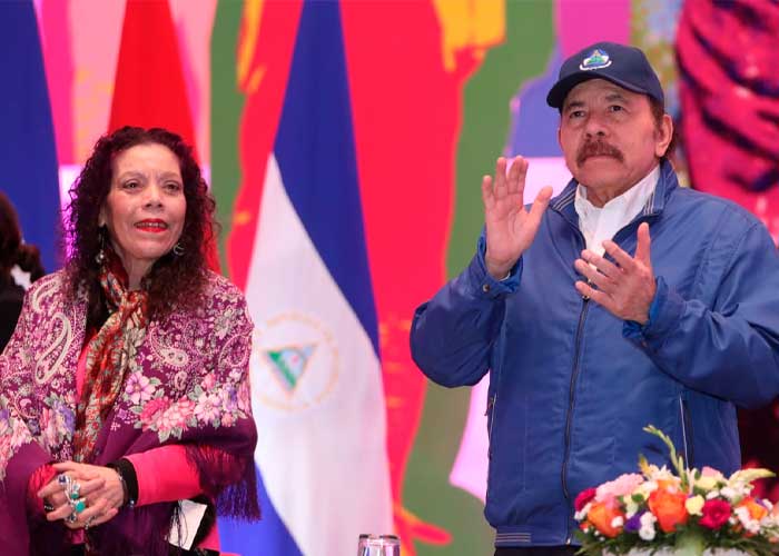 Presidente Daniel Ortega en acto por el 127 aniversario del natalicio del General Sandino