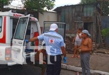 Descarga eléctrica casi acaba con la vida de un hombre de casi 40 años en un barrio de Managua