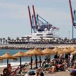 Arrestan a tres hombres por violación grupal en una playa de España
