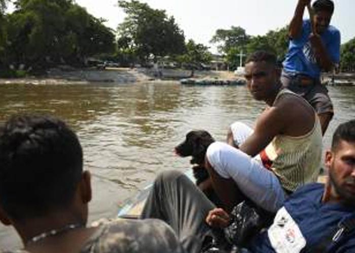 Migrantes mueren tras naufragio en México