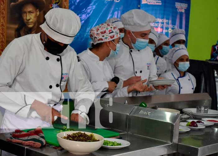 Estudiantes del INATEC-León reciben nuevos equipos de cocina