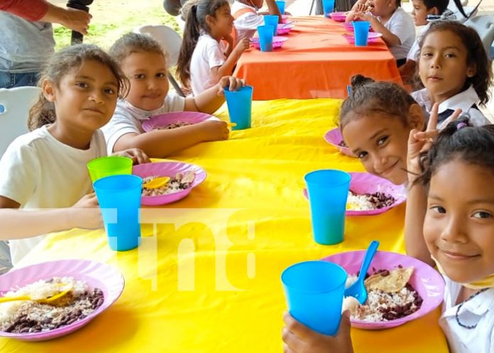 Gobierno envía merienda escolar a colegios del Distrito Vl de Managua