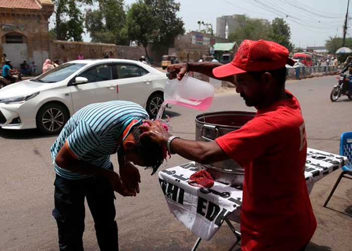 ¡Ola de calor sin precedentes! Alerta Pakistán por temperaturas de 49 grados