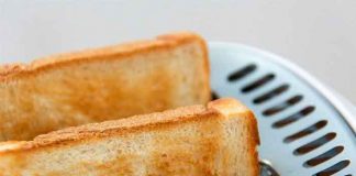Ojo: Estos son los riesgos de comer pan muy tostado