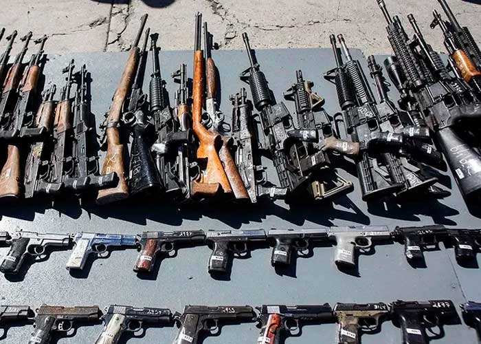 Tráfico de arma en México: Incautan 16 mil balas iban para México