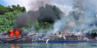 Ferri con 124 tripulantes se incendia en Filipinas