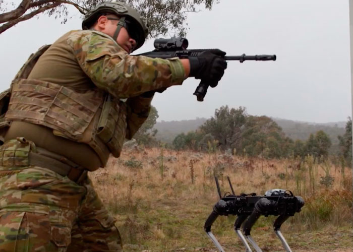 ¡VIDEO! Ejército de Australia prueba un nuevo perro robot