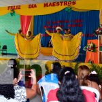 MINED-León festeja el Día del Maestro Nicaragüense