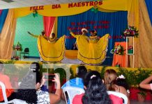 MINED-León festeja el Día del Maestro Nicaragüense