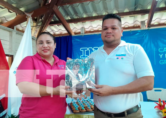 Alegres celebran el día del maestro en INATEC San Carlos, Río San Juan