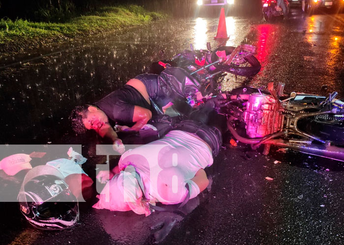 Motociclistas perecen tras sufrir brutal encontronazo en Managua 