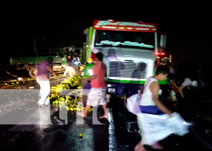 Choque de camiones dejó 2 lesionados en el Empalme de Lovago, Chontales