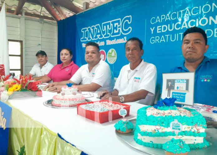 Alegres celebran el día del maestro en INATEC San Carlos, Río San Juan
