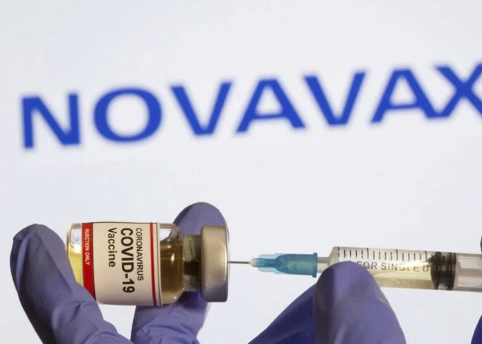 Agencia de EEUU respalda vacuna Novavax contra COVID-19