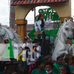 Realizan desfile de carrozas con las candidatas a reina de Nandaime