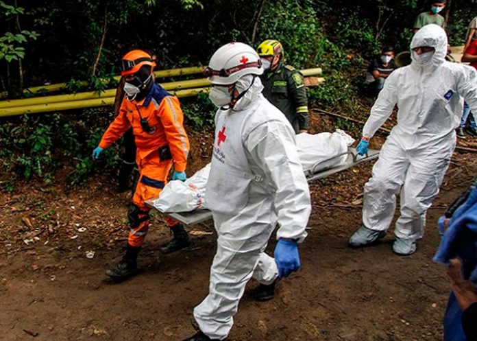 Asciende a 12 la cifra de mineros muertos por explosión en Colombia