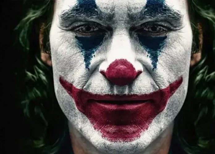 ¡Joker 2 confirmado! Joaquin Phoenix ya lee el guion