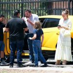 Hijo de Ben Afleck de 10 años choca el Lamborghini de su papá