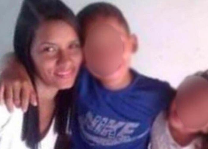 Sicario asesina a una madre y sus hijos en México