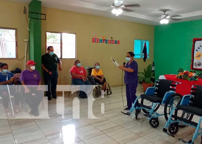 Foto: Entregan medios auxiliares en Ciudad Sandino Managua / TN8