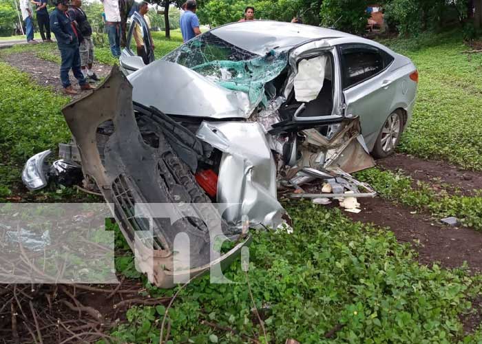 Aparatoso accidente de tránsito en Chinandega