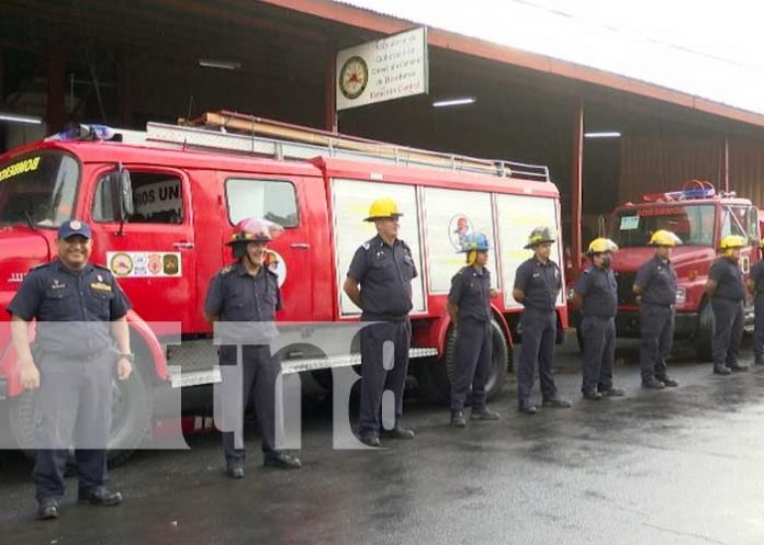 Salen camiones bomberiles para estación en El Ayote, Chontales