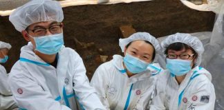 China testigo de la práctica de amputación de pie