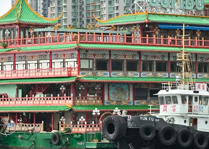 'Jumbo', restaurante flotante de Hong Kong, se hunde