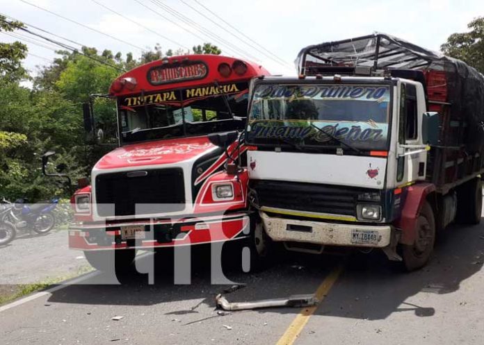 Accidente de tránsito en carretera vieja a Tipitapa