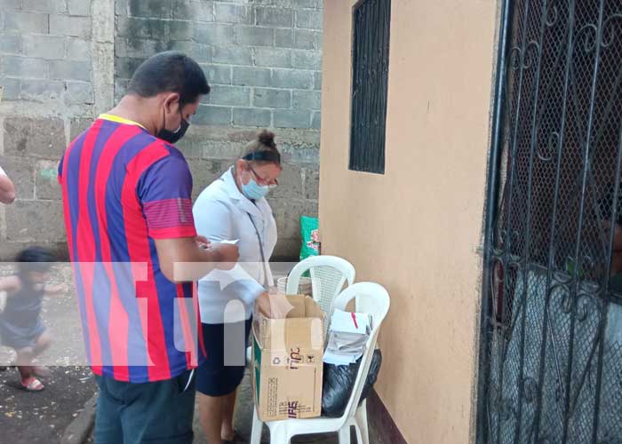 Atención gratuita en salud para pobladores del barrio René Cisneros, Managua