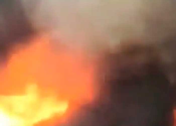  Cuatro niños mueren carbonizados tras incendio en un cumple en Teherán