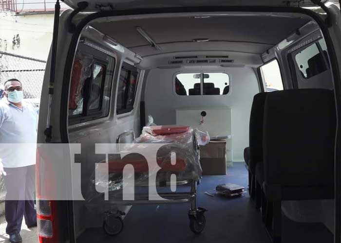 Nueva ambulancia al servicio de la población en León