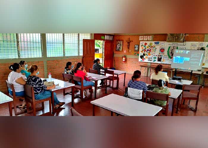 Nicaragua realiza III encuentro con directores de centros escolares privados y subvencionados