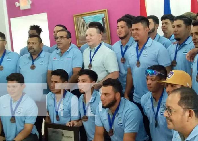 Recibimiento a Selección U23 de Béisbol de Nicaragua