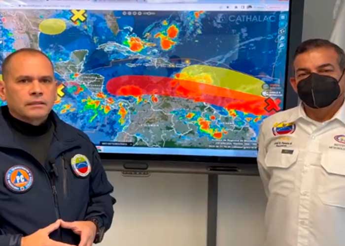 Autoridades de Venezuela en alerta ante del azote de onda tropical