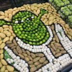 Empleados recrean a Shrek con verduras y se volvieron viral