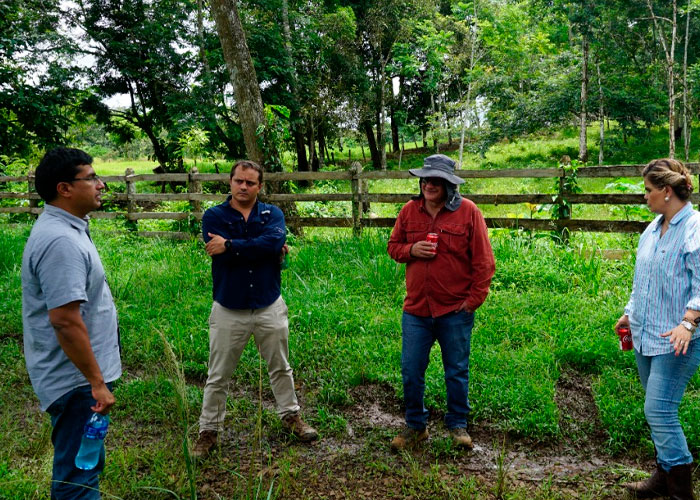 INTA visita hacienda productora de búfalos de agua en Río San Juan