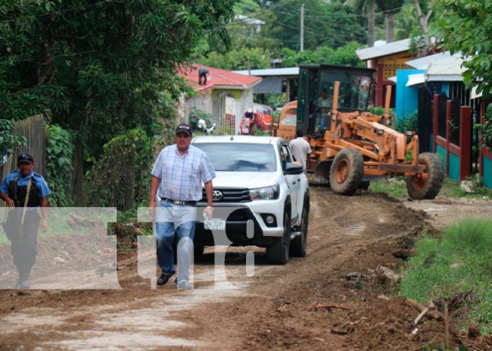 Inicia construcción de calle adoquinada en Siuna