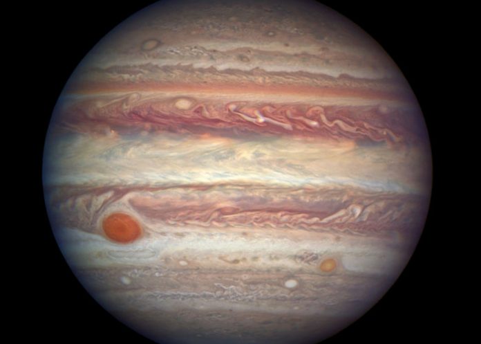 NASA: James Webb brinda impresionantes imágenes de Jupiter