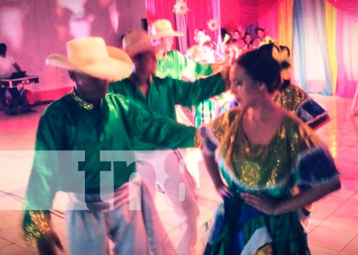 Noche cultural en honor a Santiago se realizó en Boaco