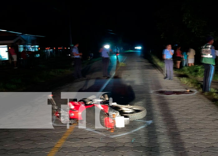 Motociclista lesionado tras chocar contra un caballo en Jalapa