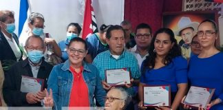 Negocios con mayor historia reciben reconocimientos en Tipitapa