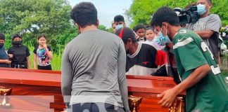 Cristiana sepultura a Karen, joven asesinada en el barrio Carlos Fonseca, Managua