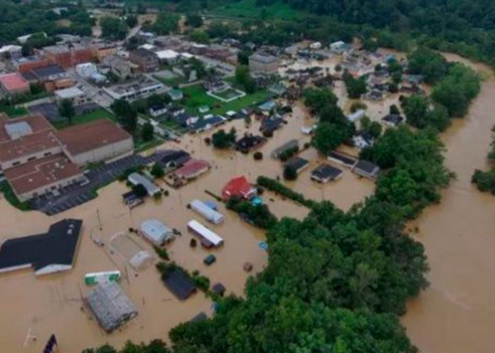 Se registran 25 decesos por inundaciones en Kentucky, Estados Unidos