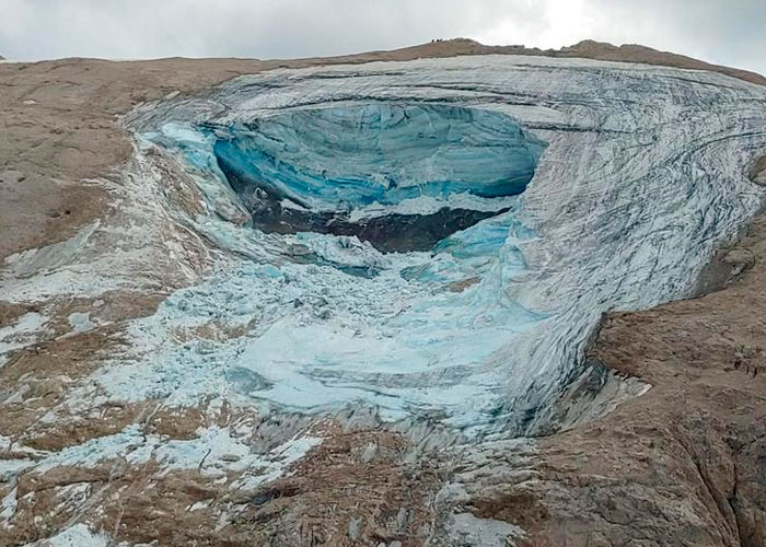 El derrumbe de un glaciar en Italia deja muertes y desaparecidos