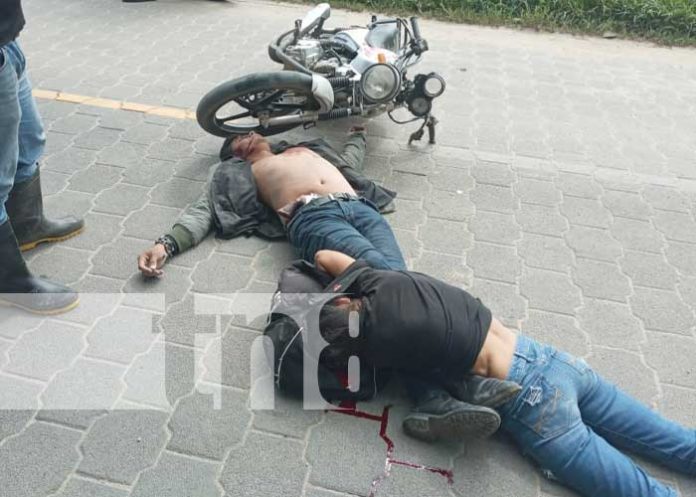 Accidente de tránsito deja graves lesionados en Jalapa