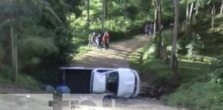 Camioneta lechera termina volcada en Muy Muy, Matagalpa